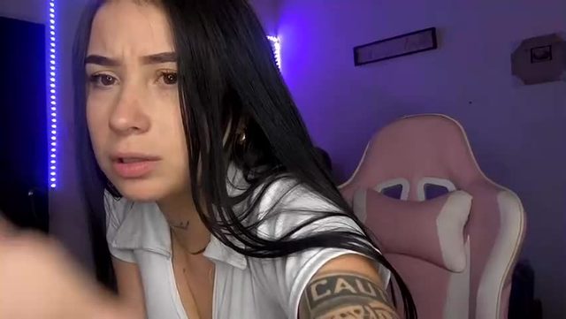wicked_dream21 — live show recorded 2026-08-03 09:06