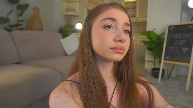 live cam video from winnieriedesel on Chaturbate 2026-06-17 06:53