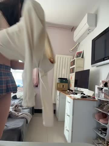 wy2026 online cam show (2026-10-26 09:52, 6 min)