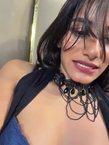 XlIlIl_v1x3n_x4r4_lIlIlX live webcam show Stripchat 2026-10-25 13:52