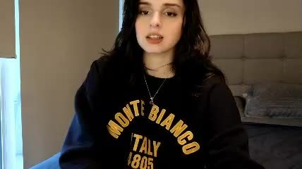 yourfreakygirl's 23 min live cam session on Chaturbate