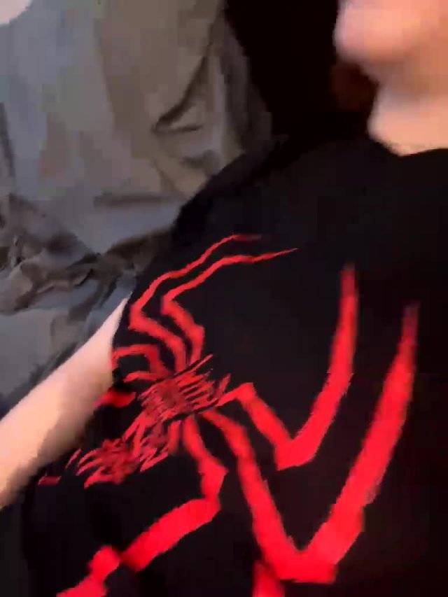 zefirrr666's webcam broadcast · Couple
