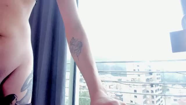 zoegothh on Chaturbate — online cam show from 2026-08-21 19:25